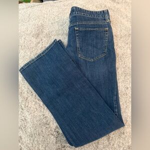 Mossimo Premium Denim Jeans Medium Wash Straight Leg Stretch Mid Rise - Size 10